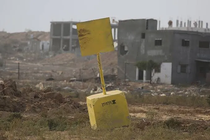 إسرائيل تحتل 1220 كيلومترا مربعا في غزة وسورية ولبنان وتعتبرها حدودها الأمنية الجديدة